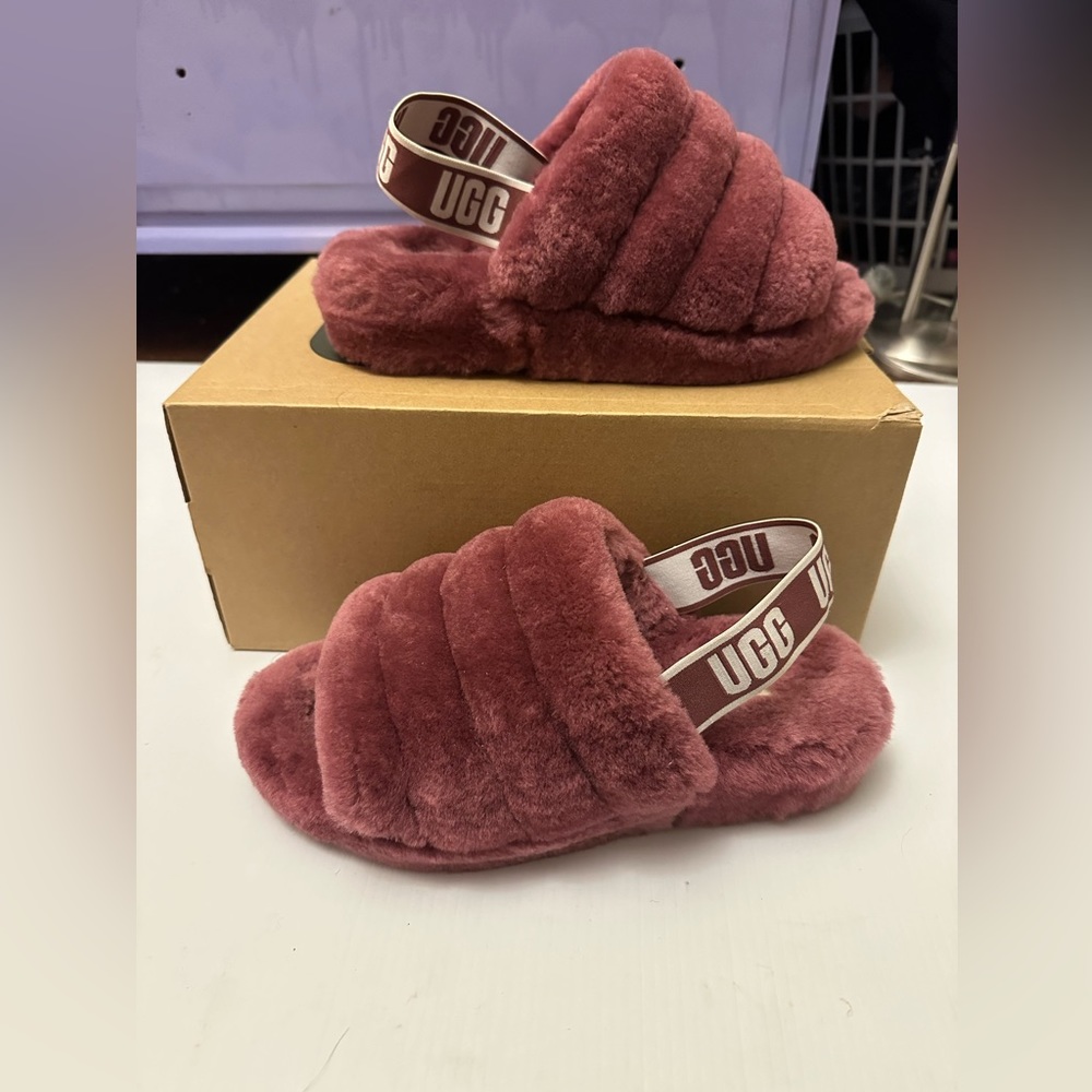 UGG slides purple